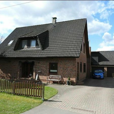Apartment In Upper Floor In Nature Reserve. Hipstedt Екстериор снимка
