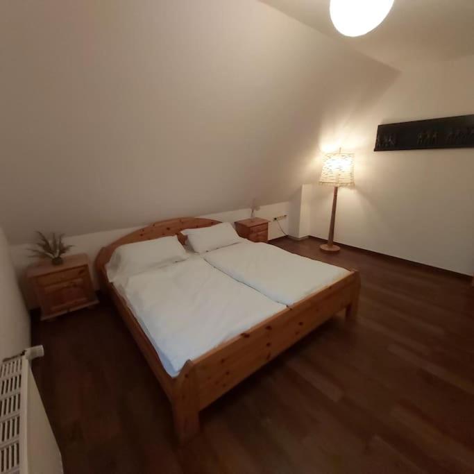 Apartment In Upper Floor In Nature Reserve. Hipstedt Екстериор снимка